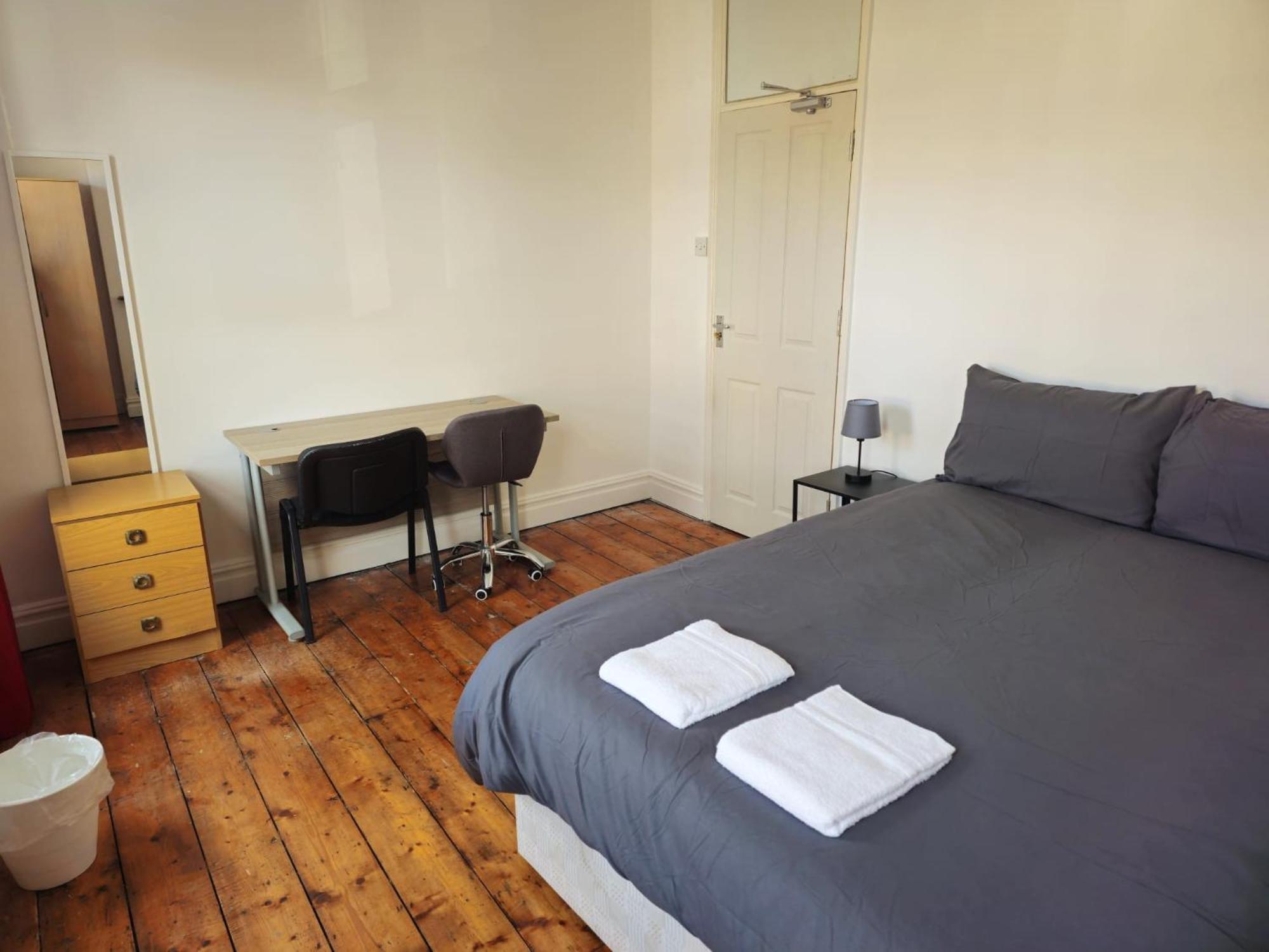 Delightful Room By Gloucester Road Bristol Esterno foto