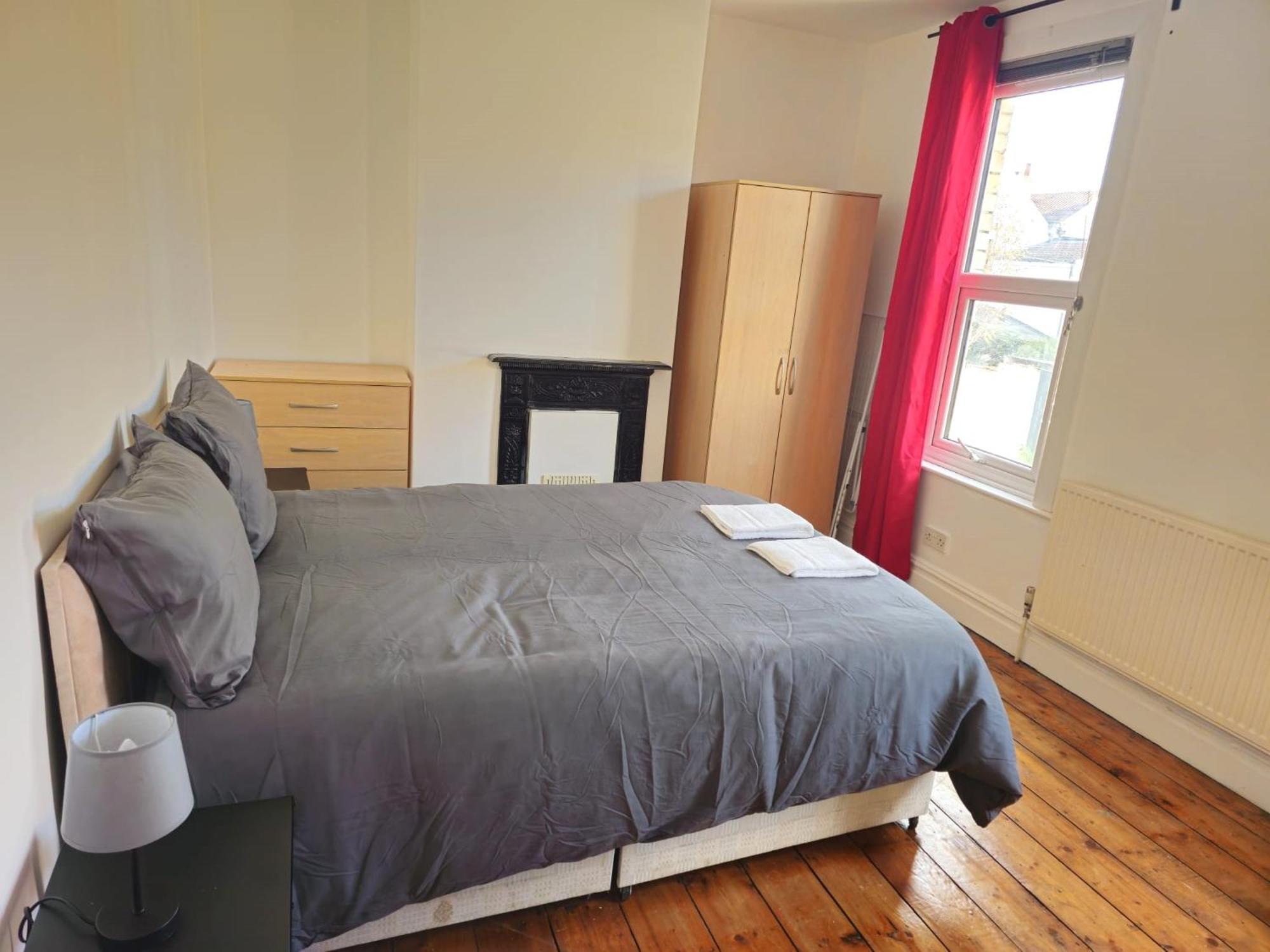 Delightful Room By Gloucester Road Bristol Esterno foto