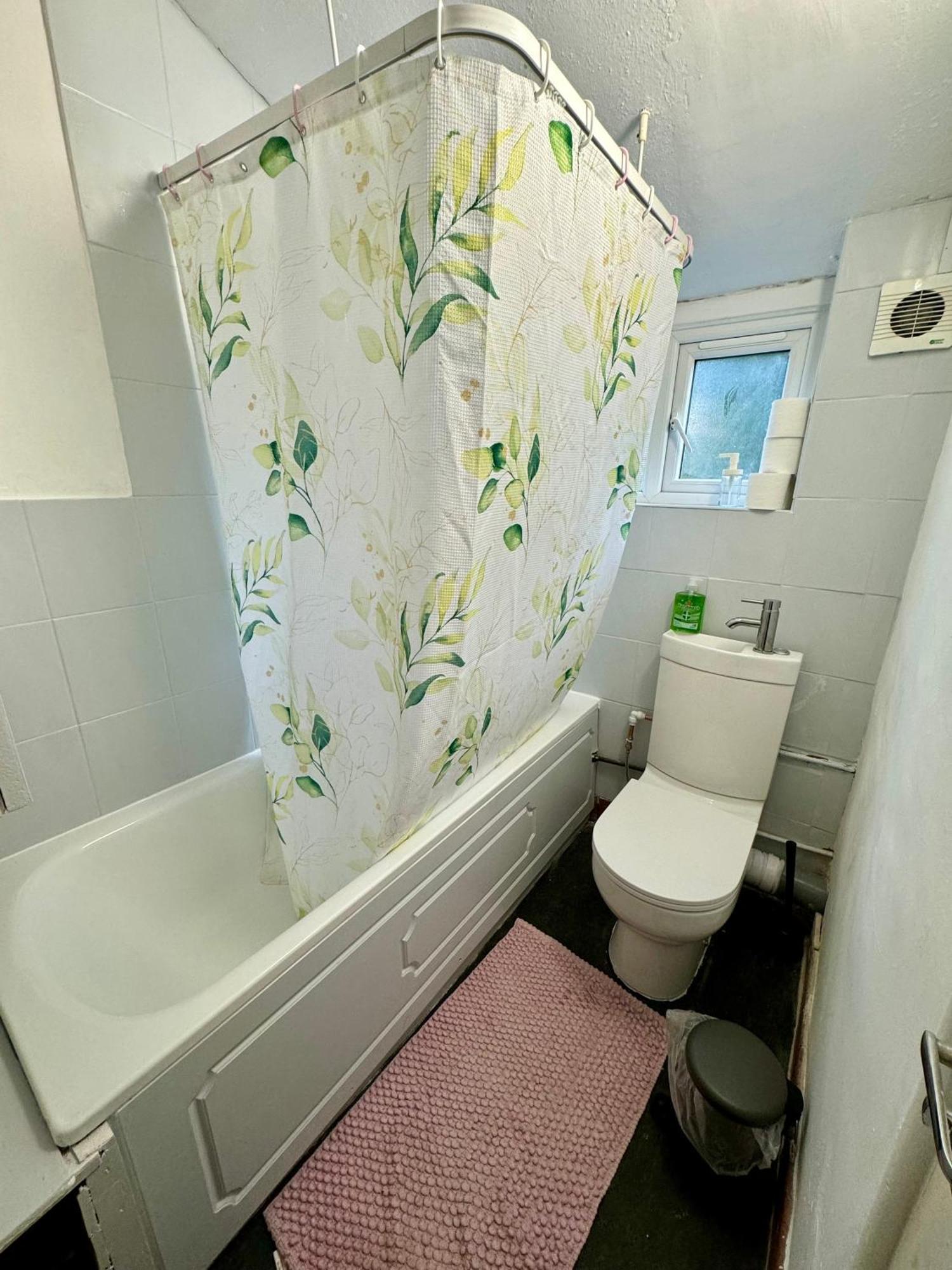 Delightful Room By Gloucester Road Bristol Esterno foto