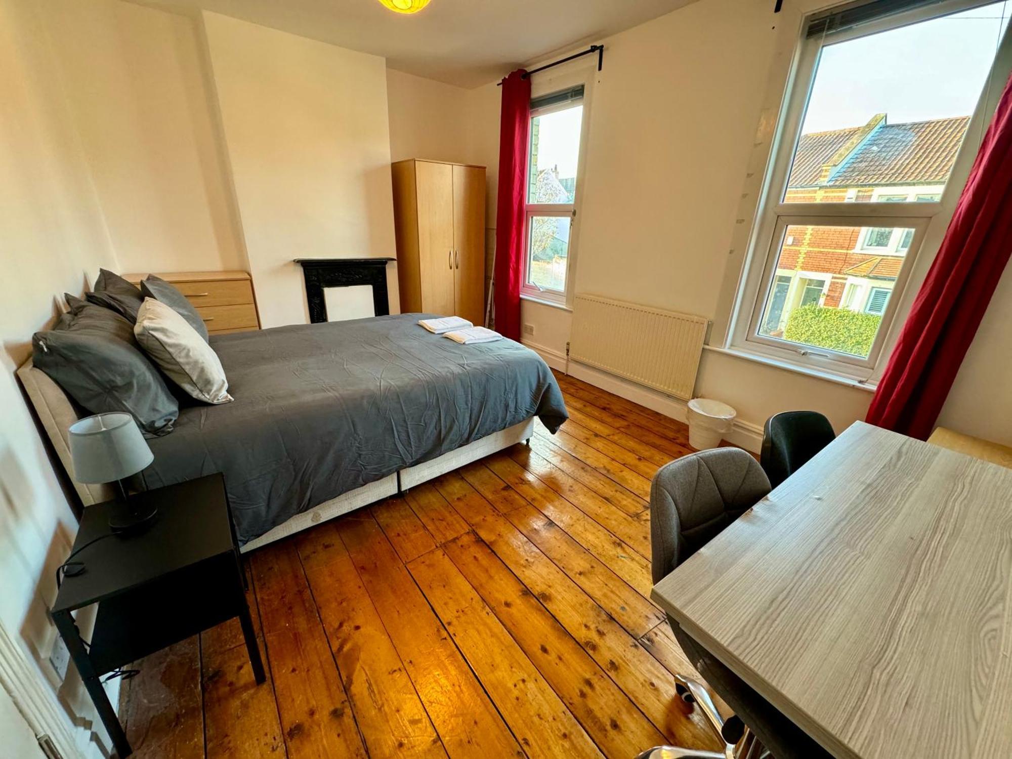 Delightful Room By Gloucester Road Bristol Esterno foto